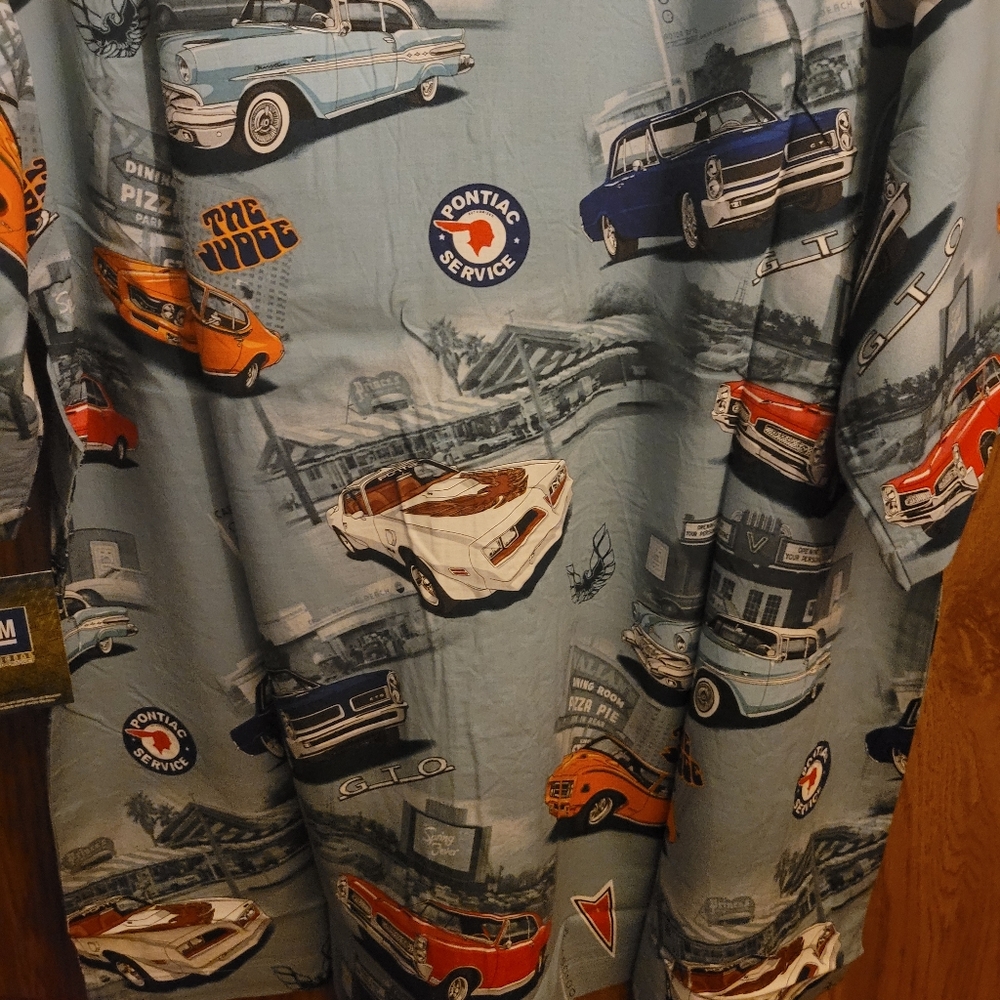 PONTIACS CAMP CAR SHIRT - Picture 10 of 16